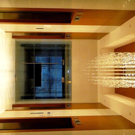 Bsa Twin Towers Aparthotel Mandaluyong Екстериор снимка