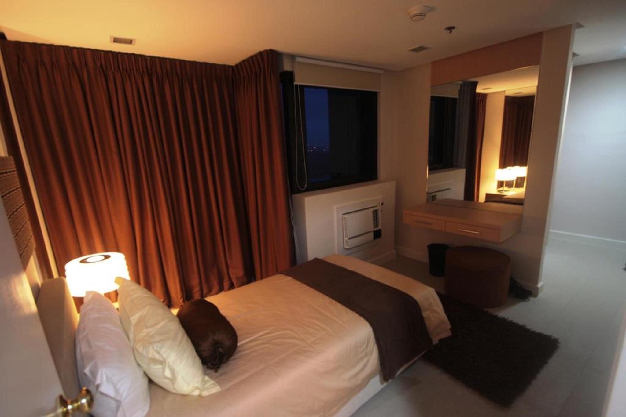 Bsa Twin Towers Aparthotel Mandaluyong Екстериор снимка