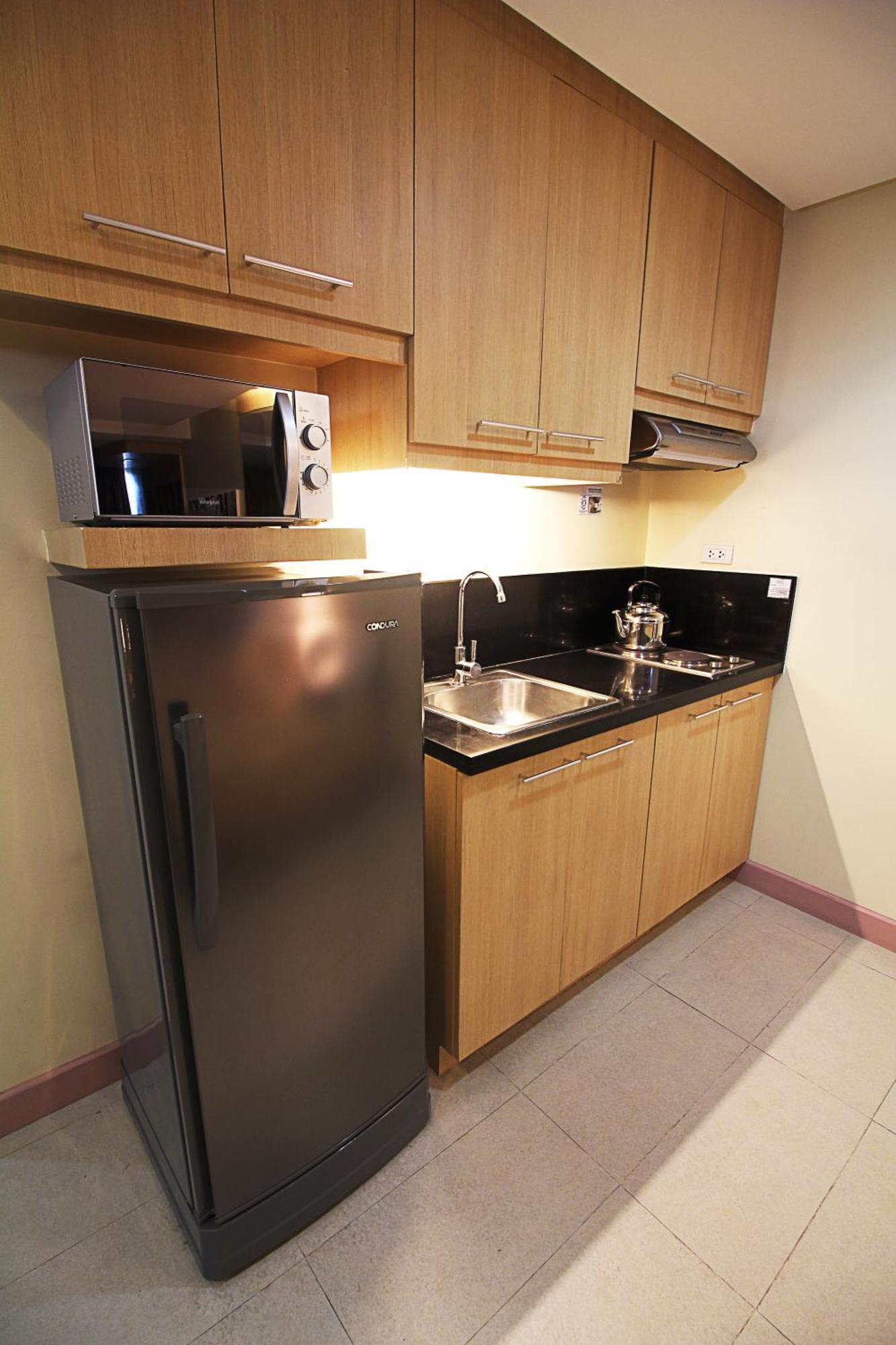 Bsa Twin Towers Aparthotel Mandaluyong Екстериор снимка
