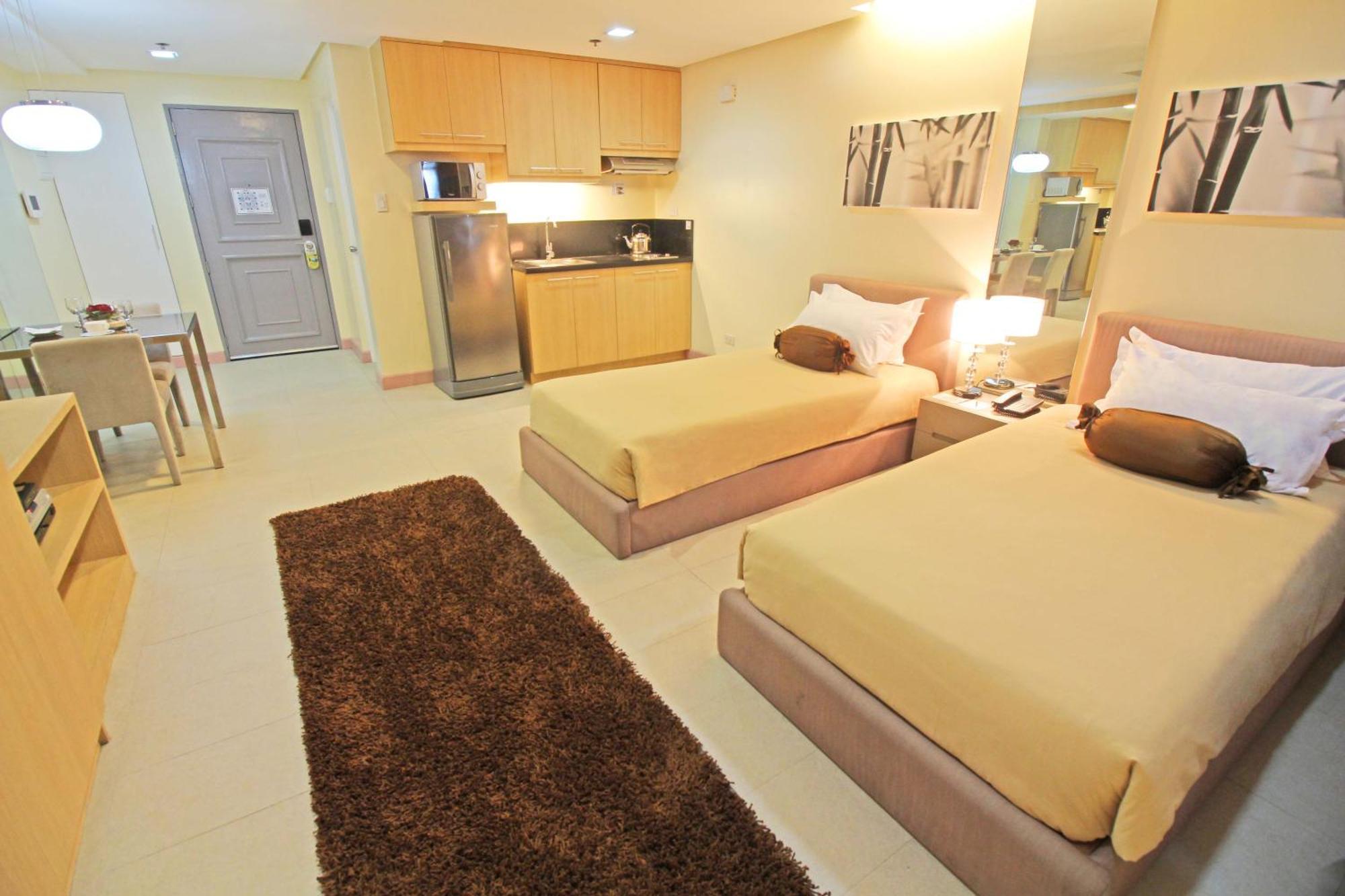 Bsa Twin Towers Aparthotel Mandaluyong Екстериор снимка