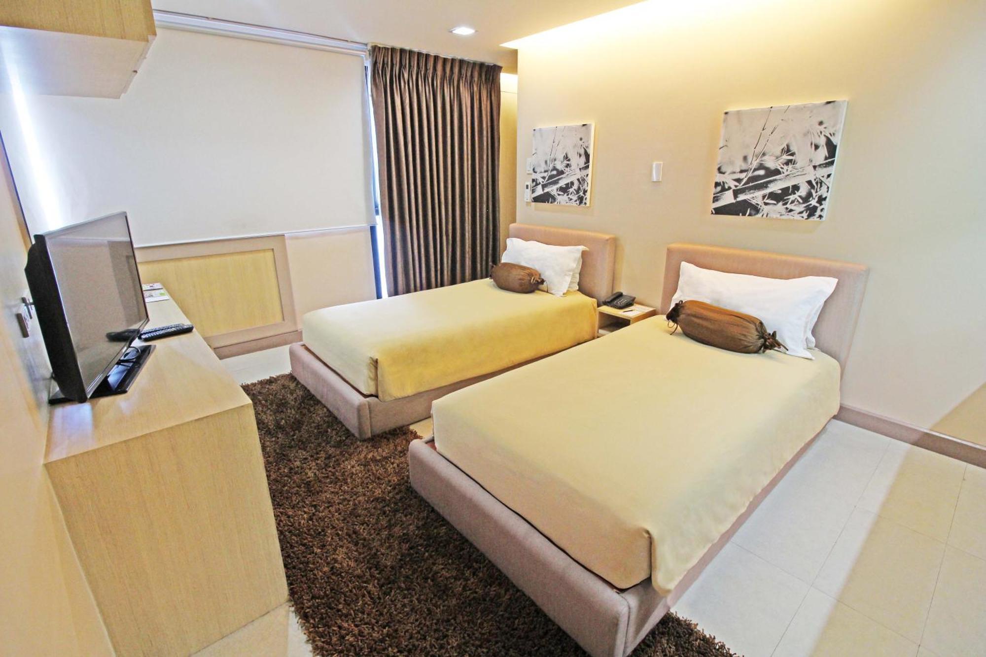 Bsa Twin Towers Aparthotel Mandaluyong Екстериор снимка