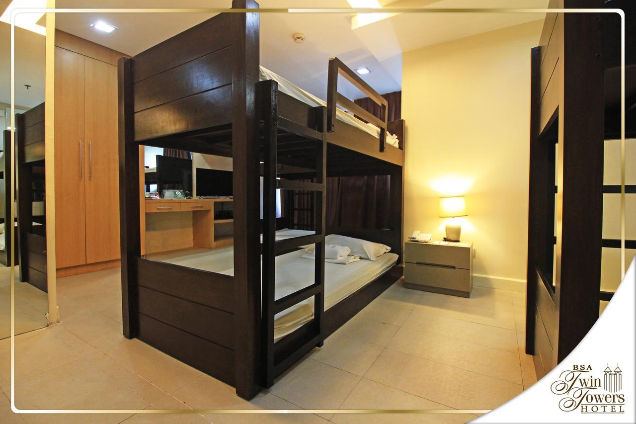 Bsa Twin Towers Aparthotel Mandaluyong Екстериор снимка